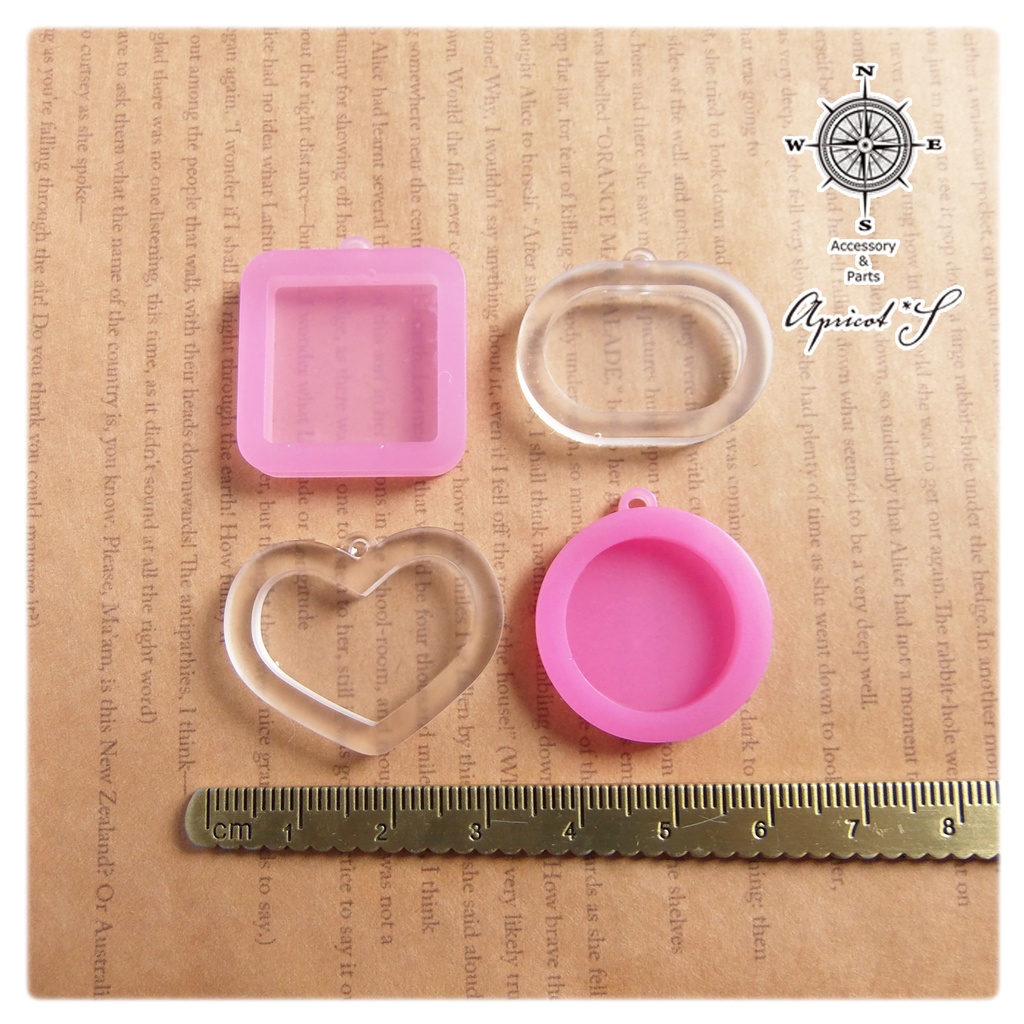 フレーム 4種 四角 丸 オーバル ハート シリコンモールド 型 (1個)