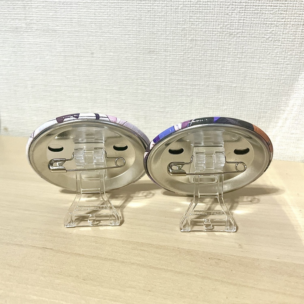 【生誕限定セット!】スタンドピン缶バッジ