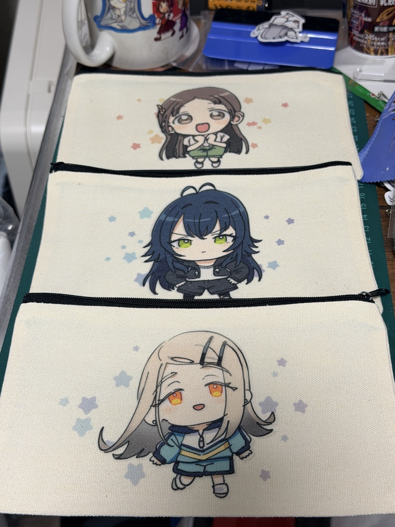 学マスちびキャラフラットポーチ