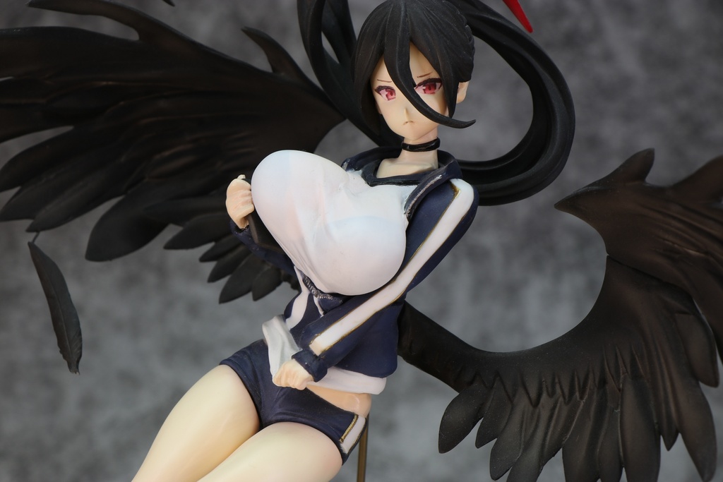 羽川ハスミ(体操服 1/7スケール ガレージキット