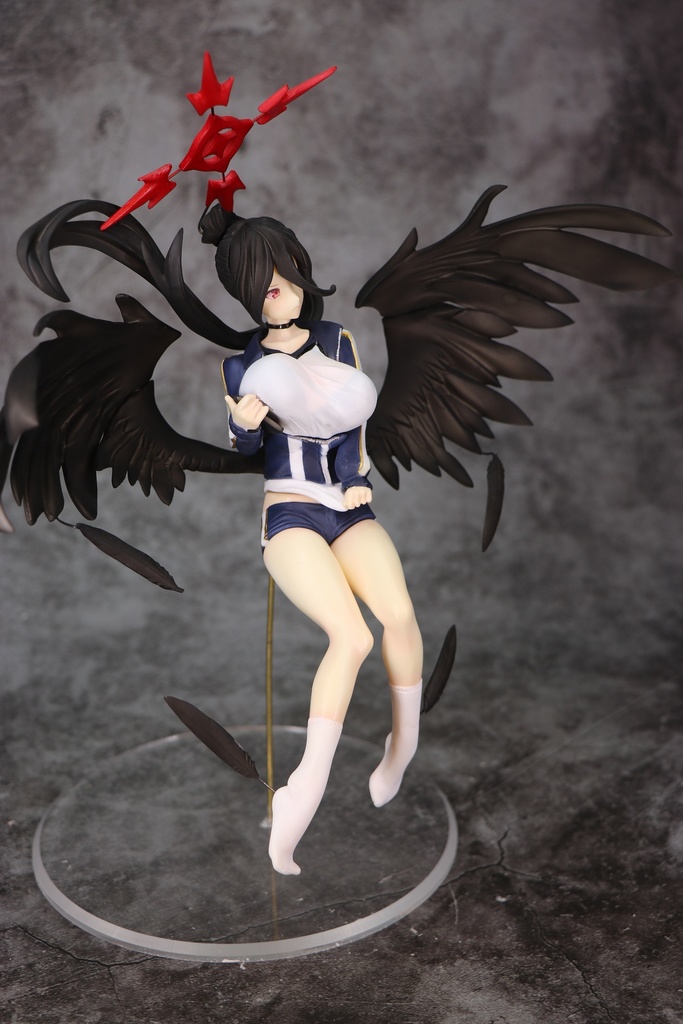 羽川ハスミ(体操服 1/7スケール ガレージキット