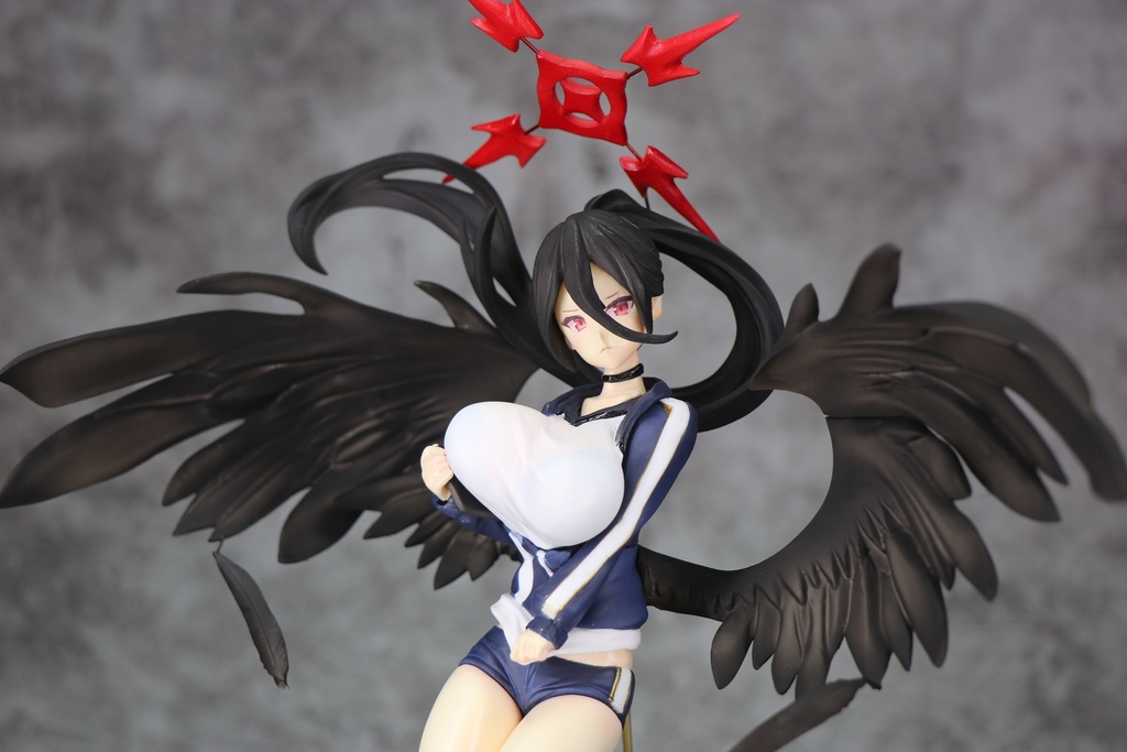 羽川ハスミ(体操服 1/7スケール ガレージキット