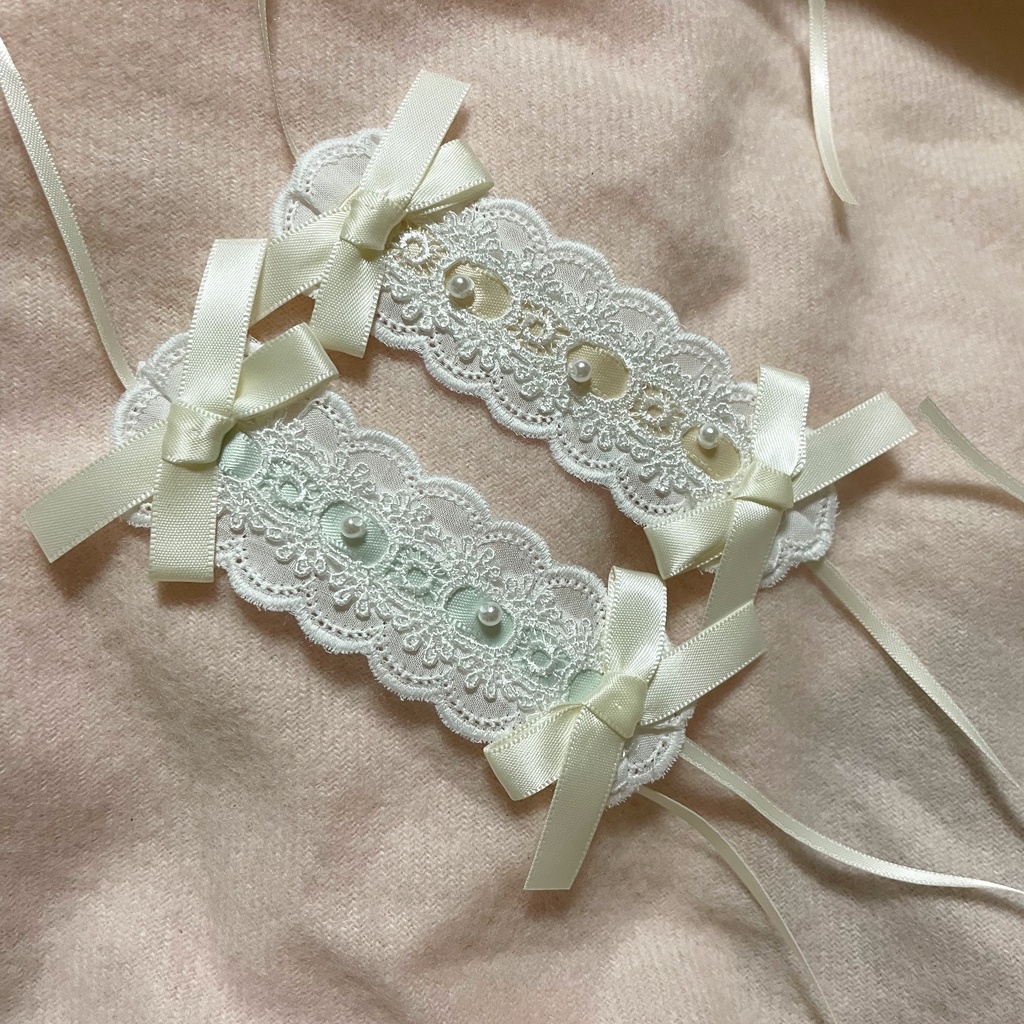 レースのヘッドドレス