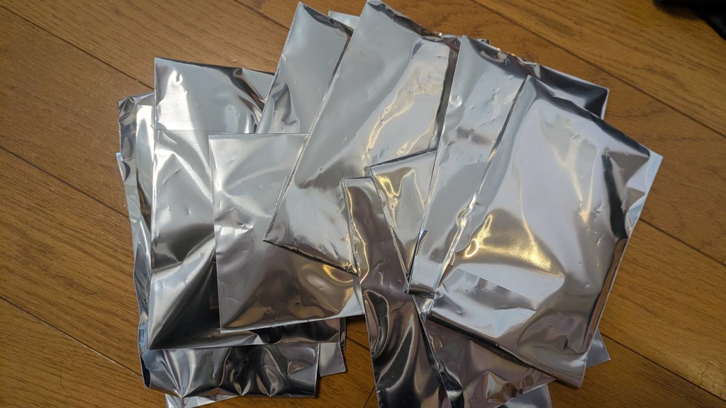 塩工部員アクスタガチャ