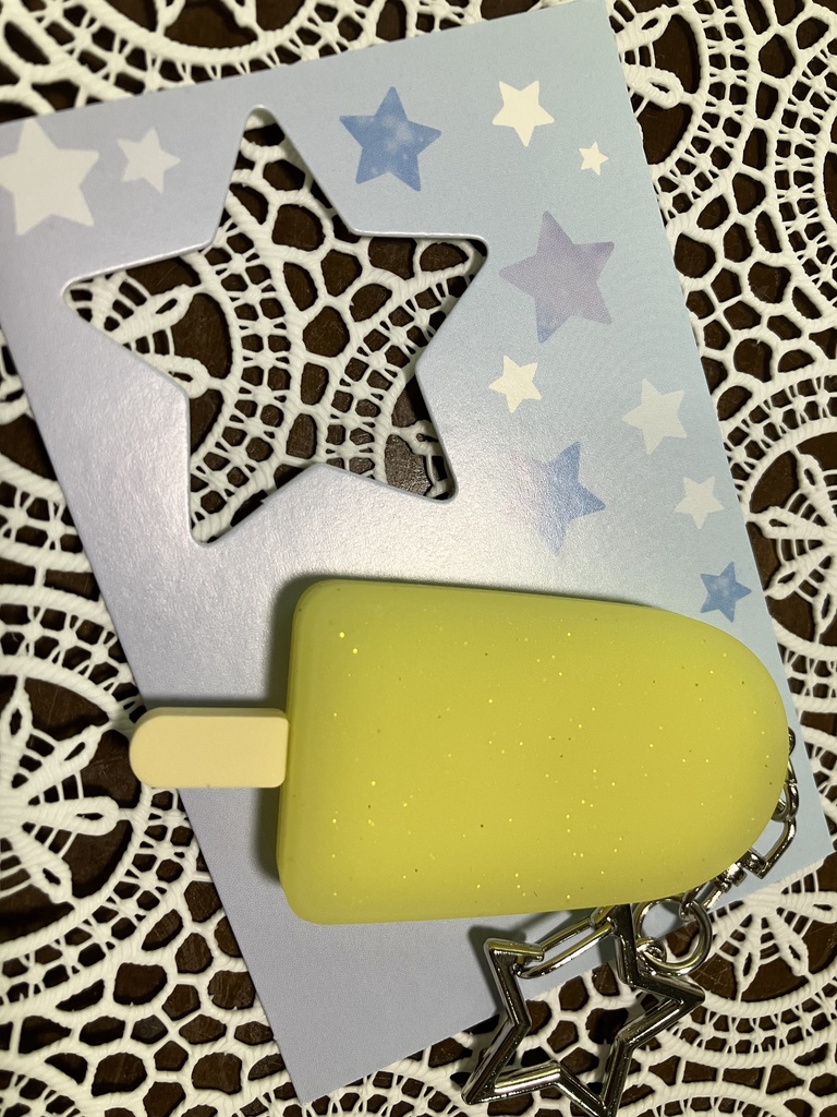 アイス型蓄光ラバーキーホルダー