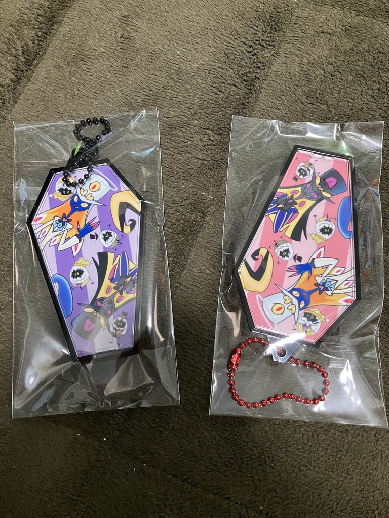 ハズビンホテル棺型キーホルダー