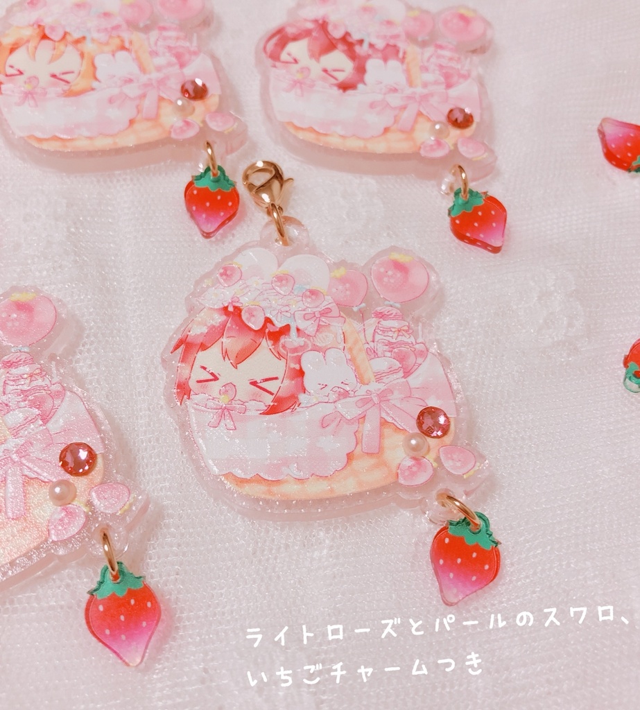 いちごぴくにっくないつアクリルチャーム