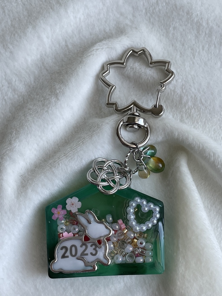 うさぎ絵馬 シャカシャカ✧*。チャーム ②