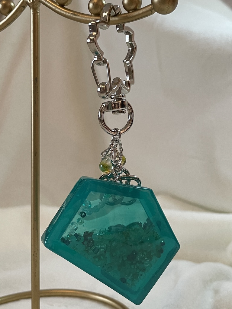 うさぎ絵馬 シャカシャカ✧*。チャーム ⑤