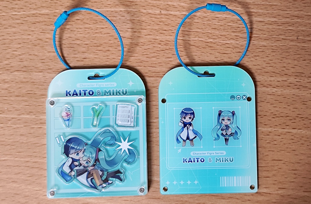 パッケージ風アクキー