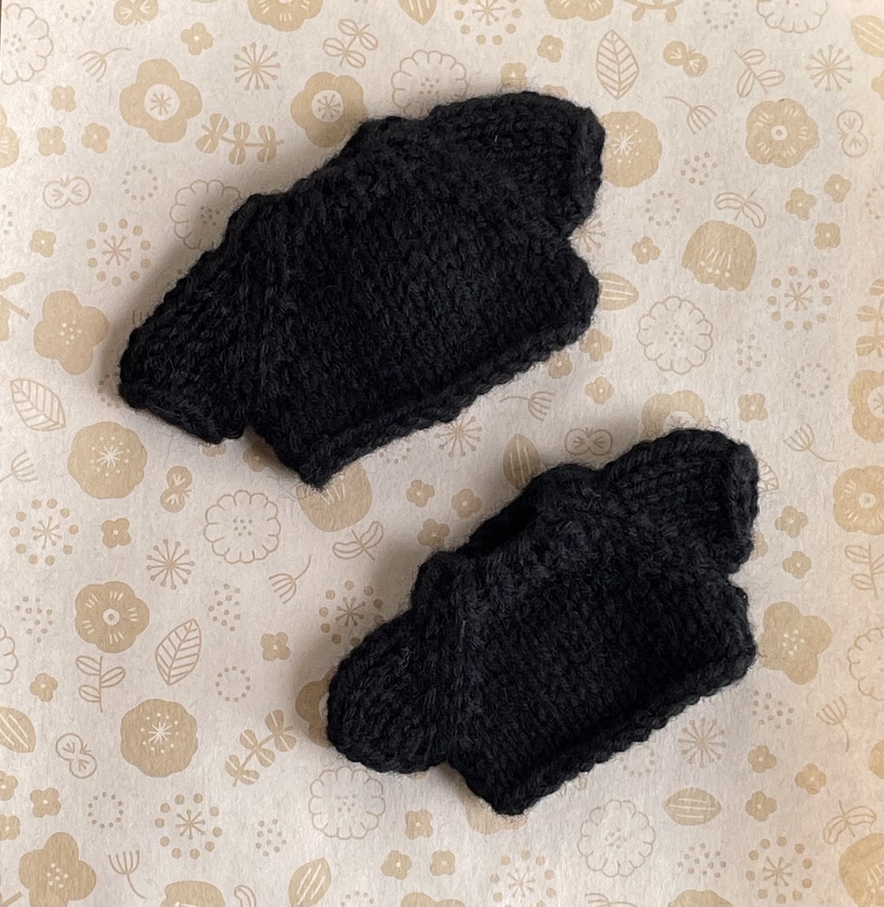 ぬい用セーター（黒）