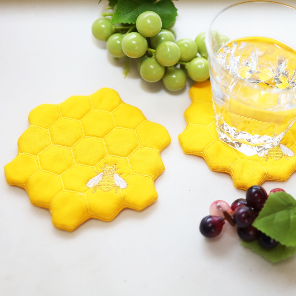 蜂の巣コースター