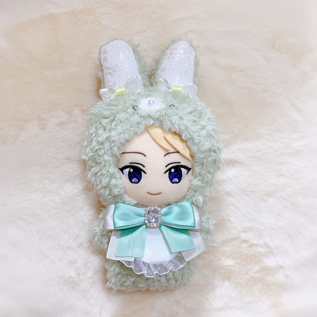 パステルグリーンのうさぎさん