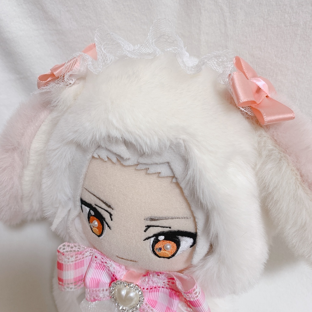 イチゴミルクな垂れ耳うさぎ