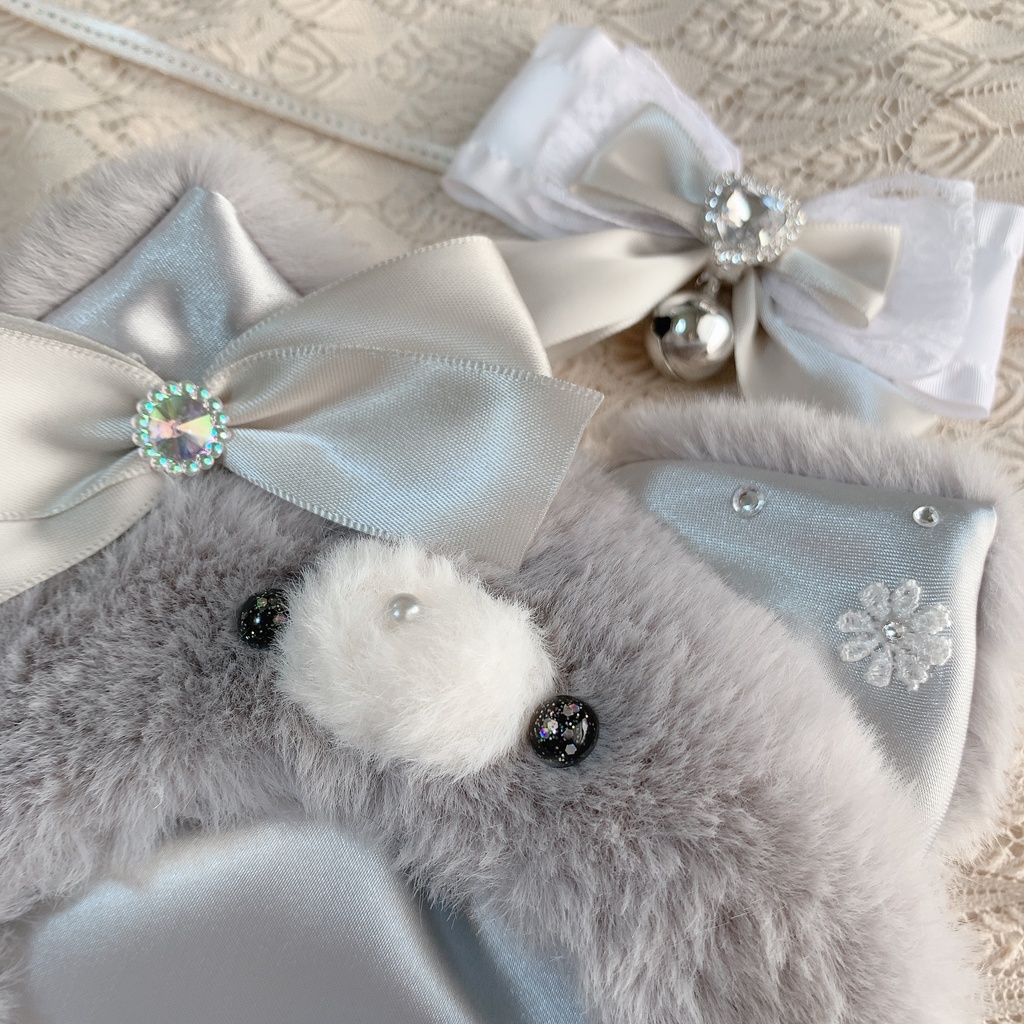 お外を夢見る箱入りにゃんこ