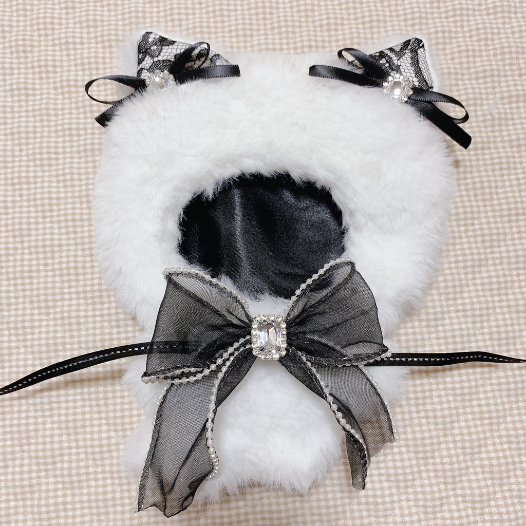 ちょっと背伸びなにゃんこ