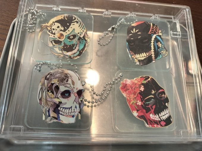 カラベラアクキー