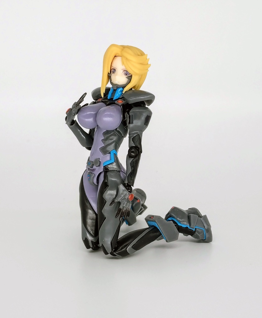 可動『ステラ・ブレーメル 99式衛士強化装備正規兵仕様』