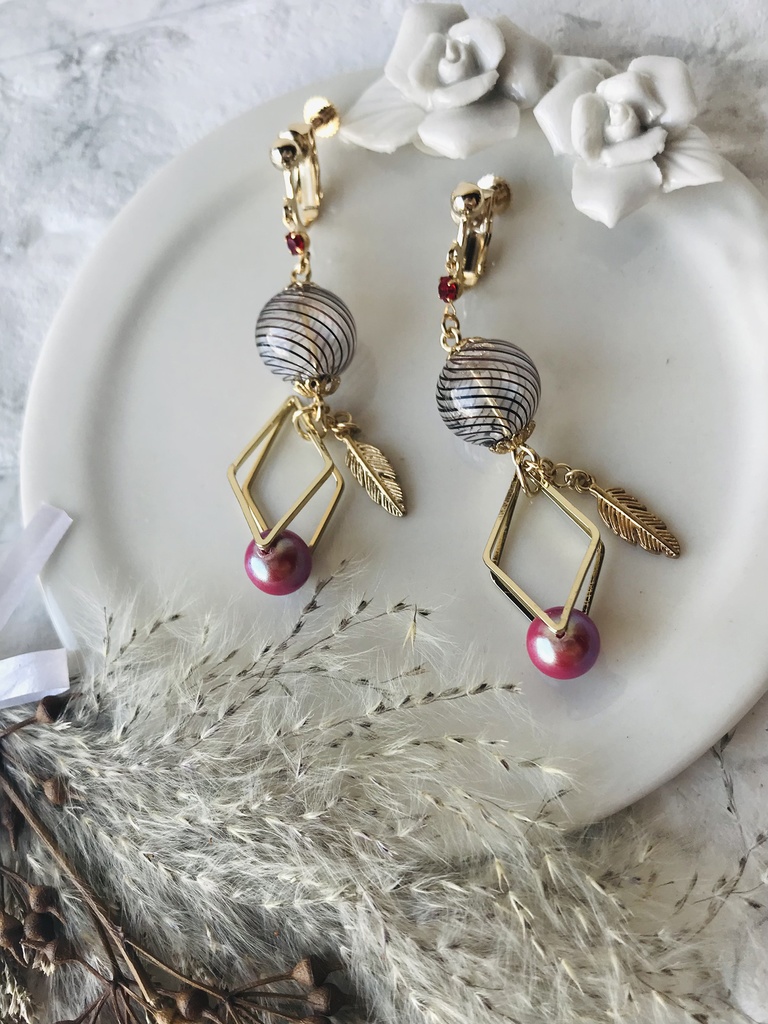 刀剣乱舞 イメージイヤリング【山鳥毛①、②】