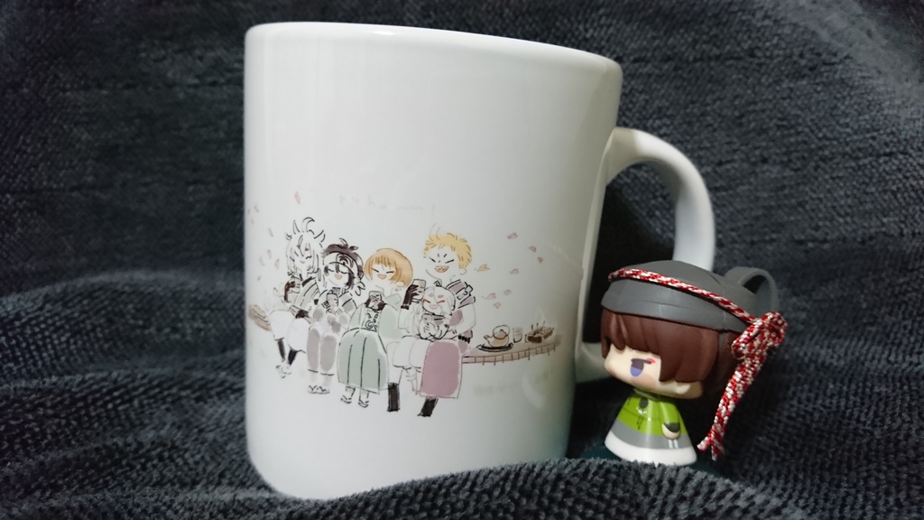 三条with加州清光　縁側ぷは～！まぐカップ　（今剣の白）