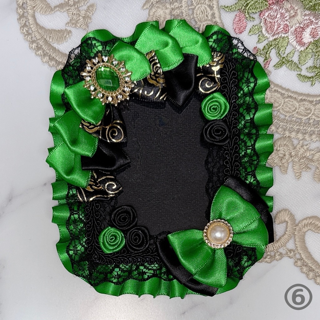 【K06-B2】トレカケース 硬質ケース デコ 推し活 痛バ 量産型 地雷系 黒