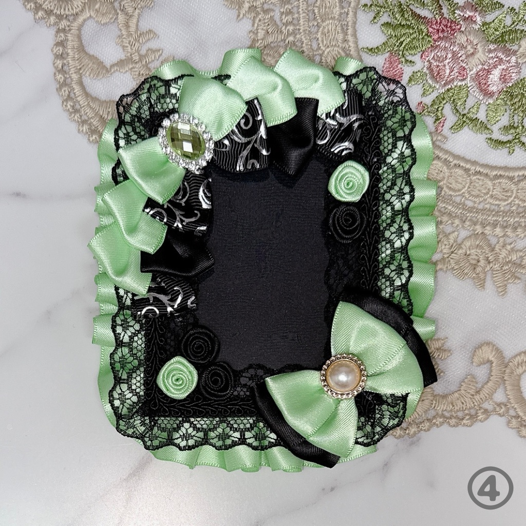 【K06-B2】トレカケース 硬質ケース デコ 推し活 痛バ 量産型 地雷系 黒