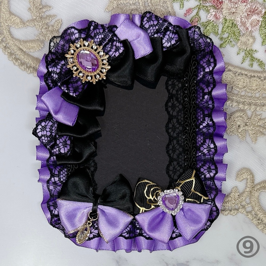 【K01-B1】トレカケース 硬質ケース デコ 推し活 痛バ 量産型 地雷系 黒