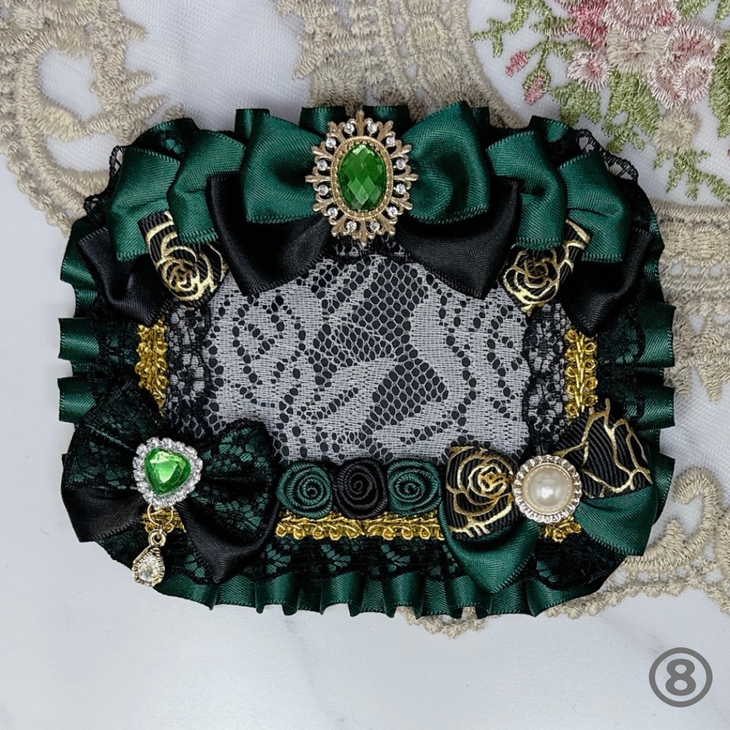 【K07a-WB1】トレカケース 硬質ケース デコ 推し活 痛バ 量産型 地雷系 黒