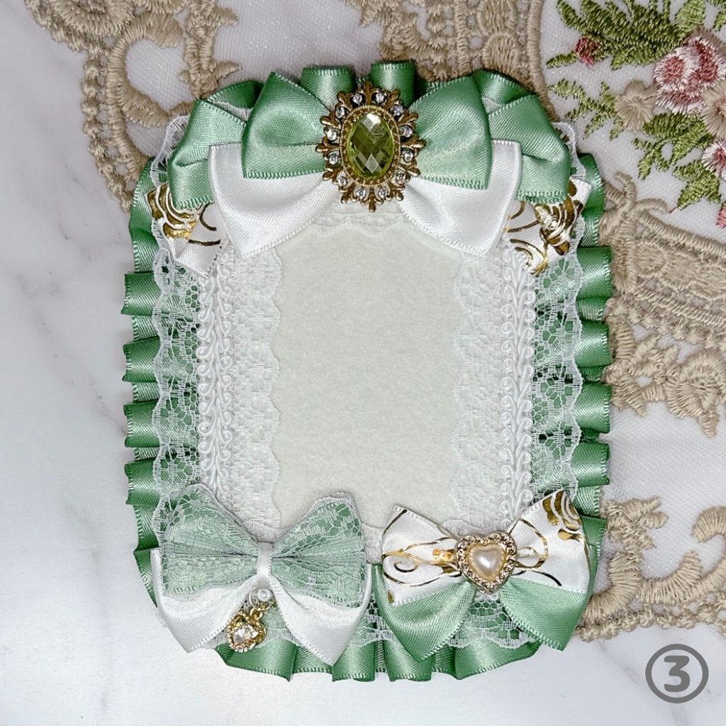 【K07b-WB1】トレカケース 硬質ケース デコ 推し活 痛バ 量産型 地雷系 黒