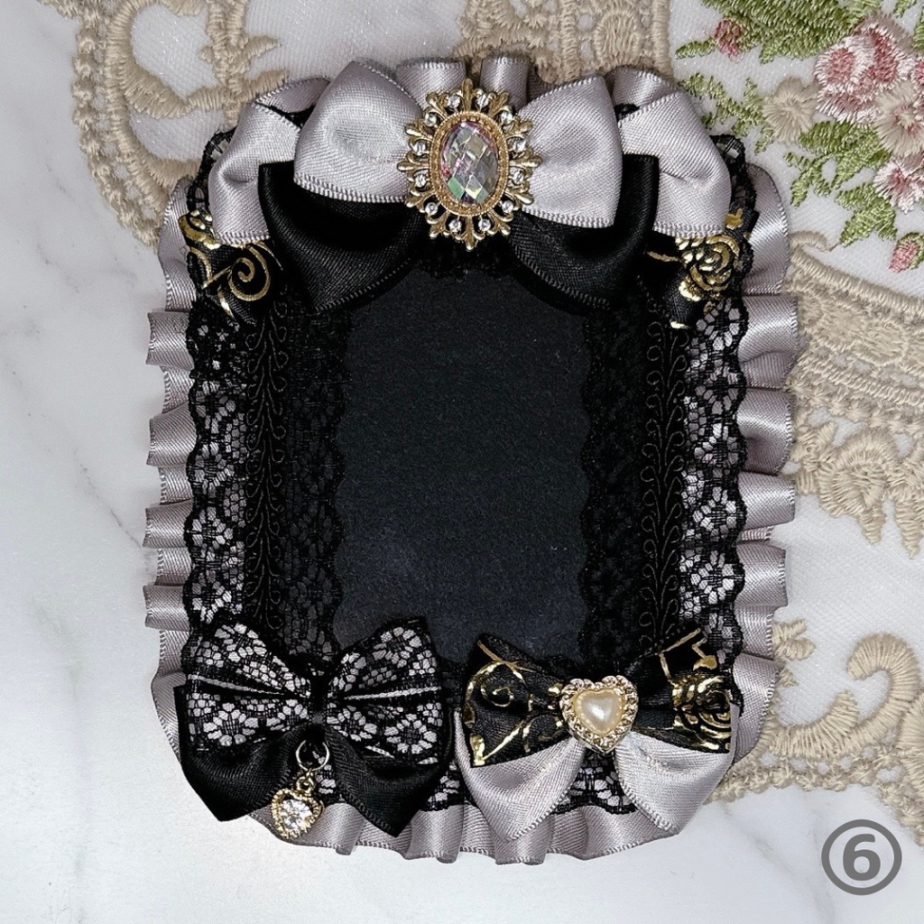 【K07b-WB1】トレカケース 硬質ケース デコ 推し活 痛バ 量産型 地雷系 黒