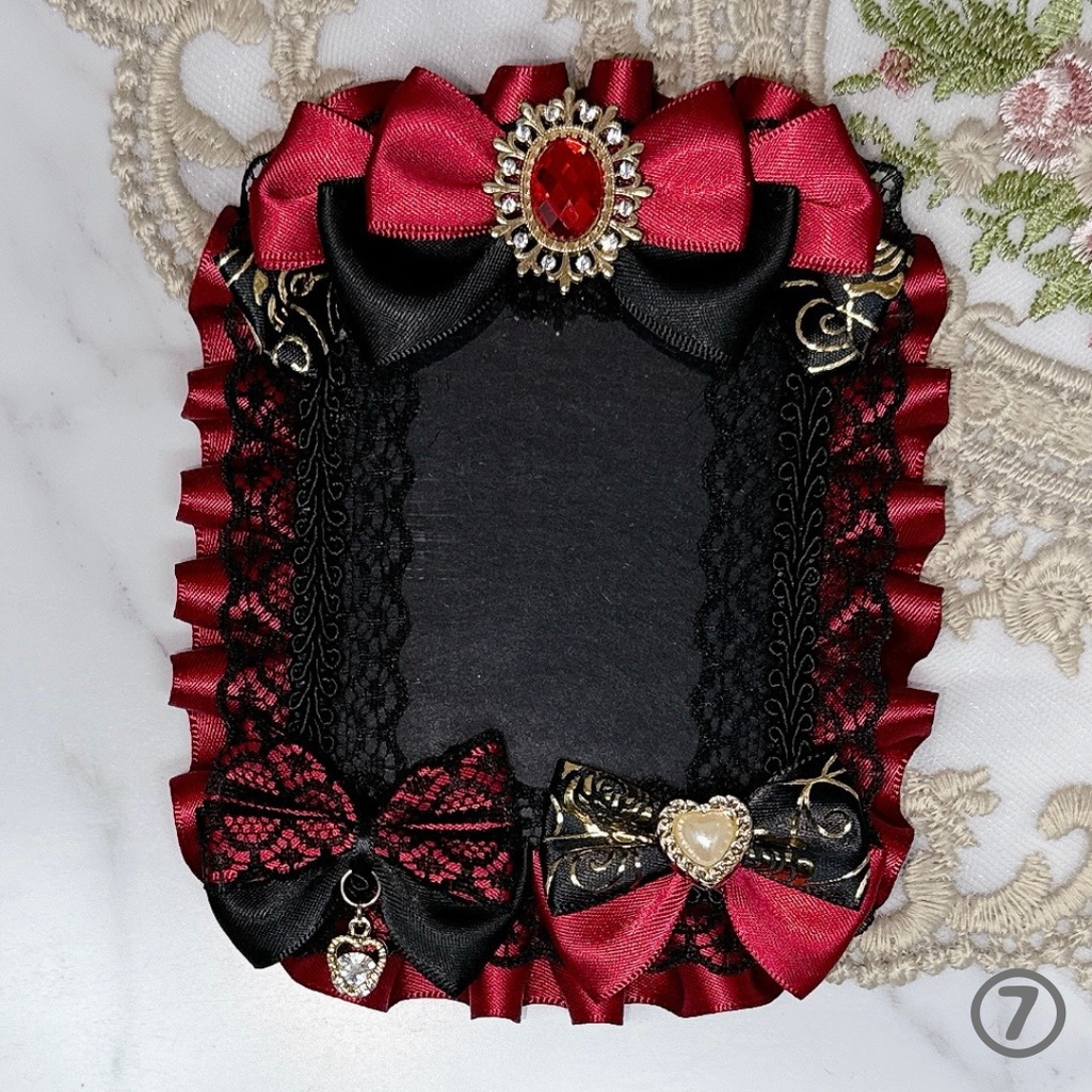 【K07b-WB1】トレカケース 硬質ケース デコ 推し活 痛バ 量産型 地雷系 黒