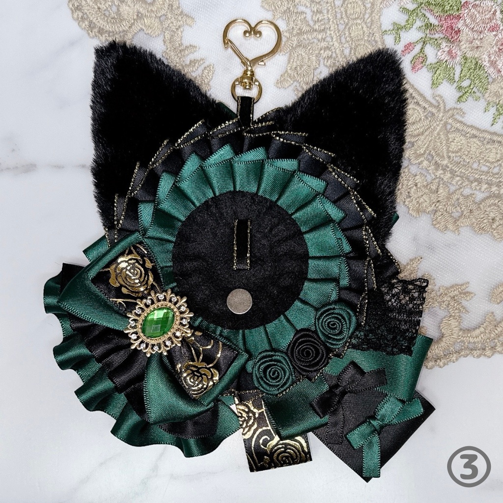 【R02-B1】痛ロゼット ロゼット 缶バッジ 推し活 痛バ 量産型 地雷系 オタ活 猫耳 フリル 黒