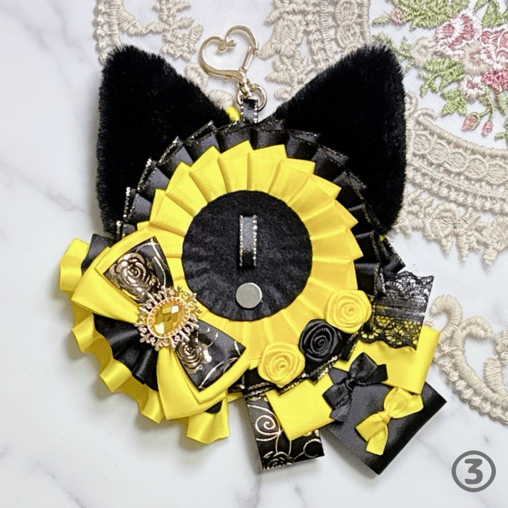 【R02-B2】痛ロゼット ロゼット 缶バッジ 推し活 痛バ 量産型 地雷系 オタ活 猫耳 フリル 黒