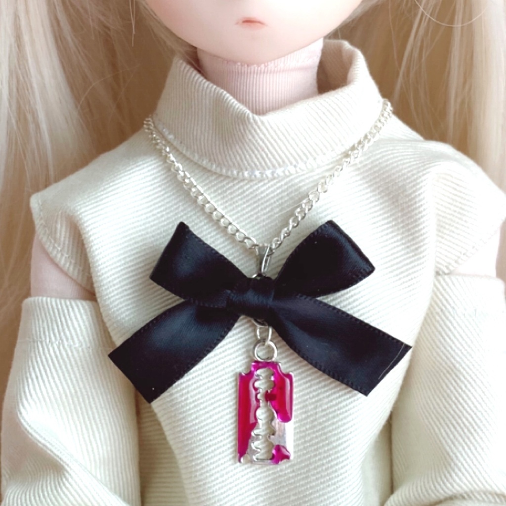 title:哀₍あい₎に溺れる / 両刃カミソリ ネックレス