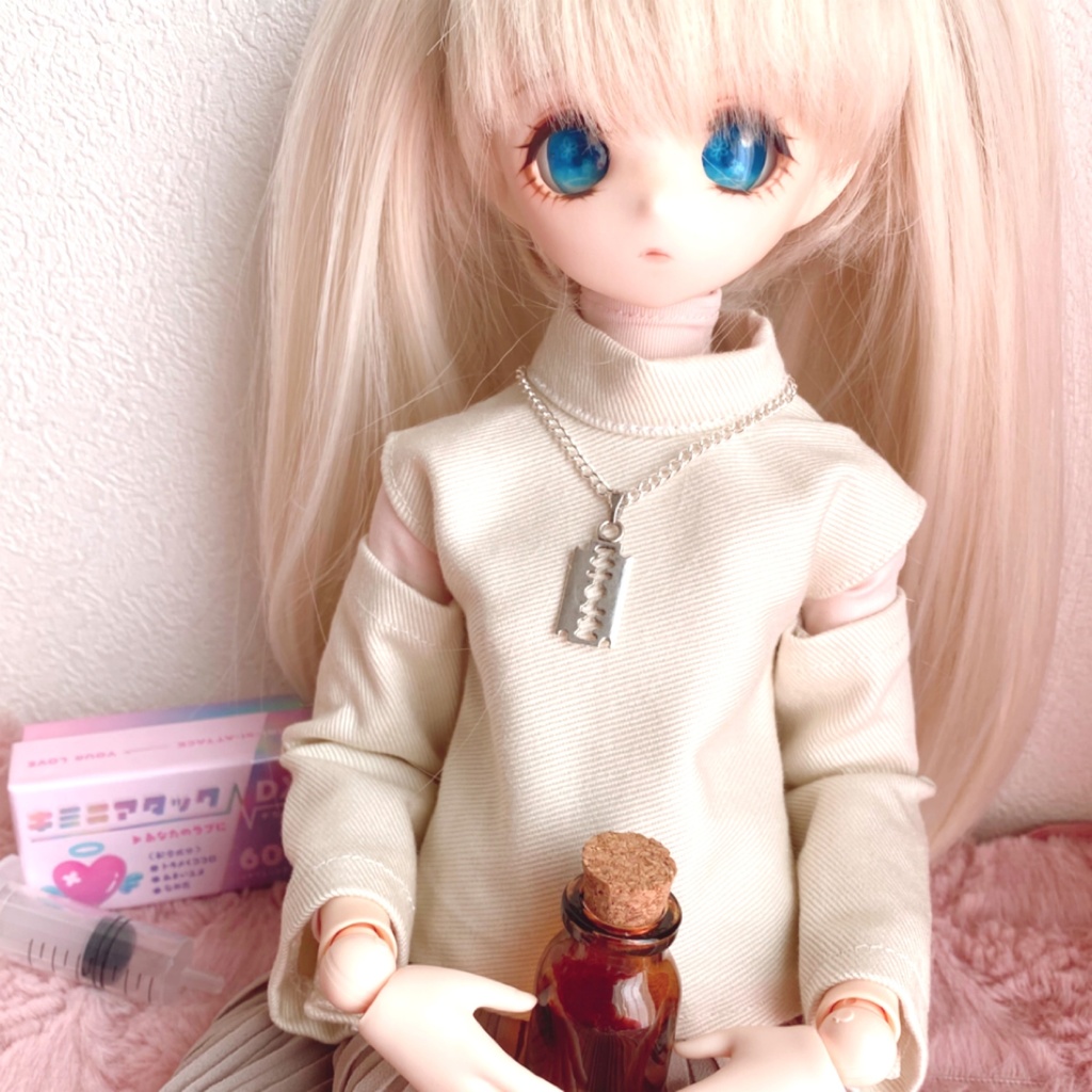 title:哀₍あい₎に溺れる / 両刃カミソリ ネックレス