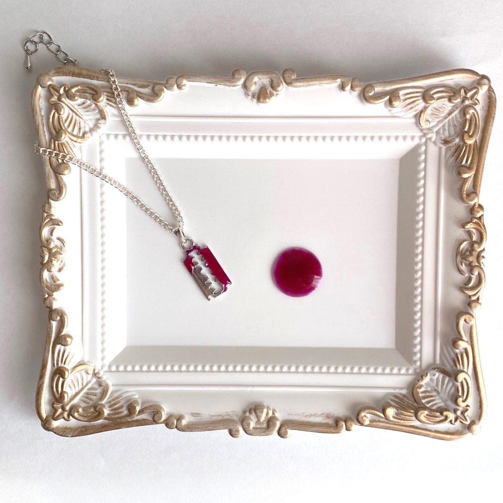 title:哀₍あい₎に溺れる / 両刃カミソリ ネックレス