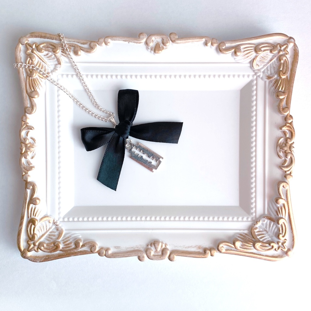 title:哀₍あい₎に溺れる / 両刃カミソリ ネックレス