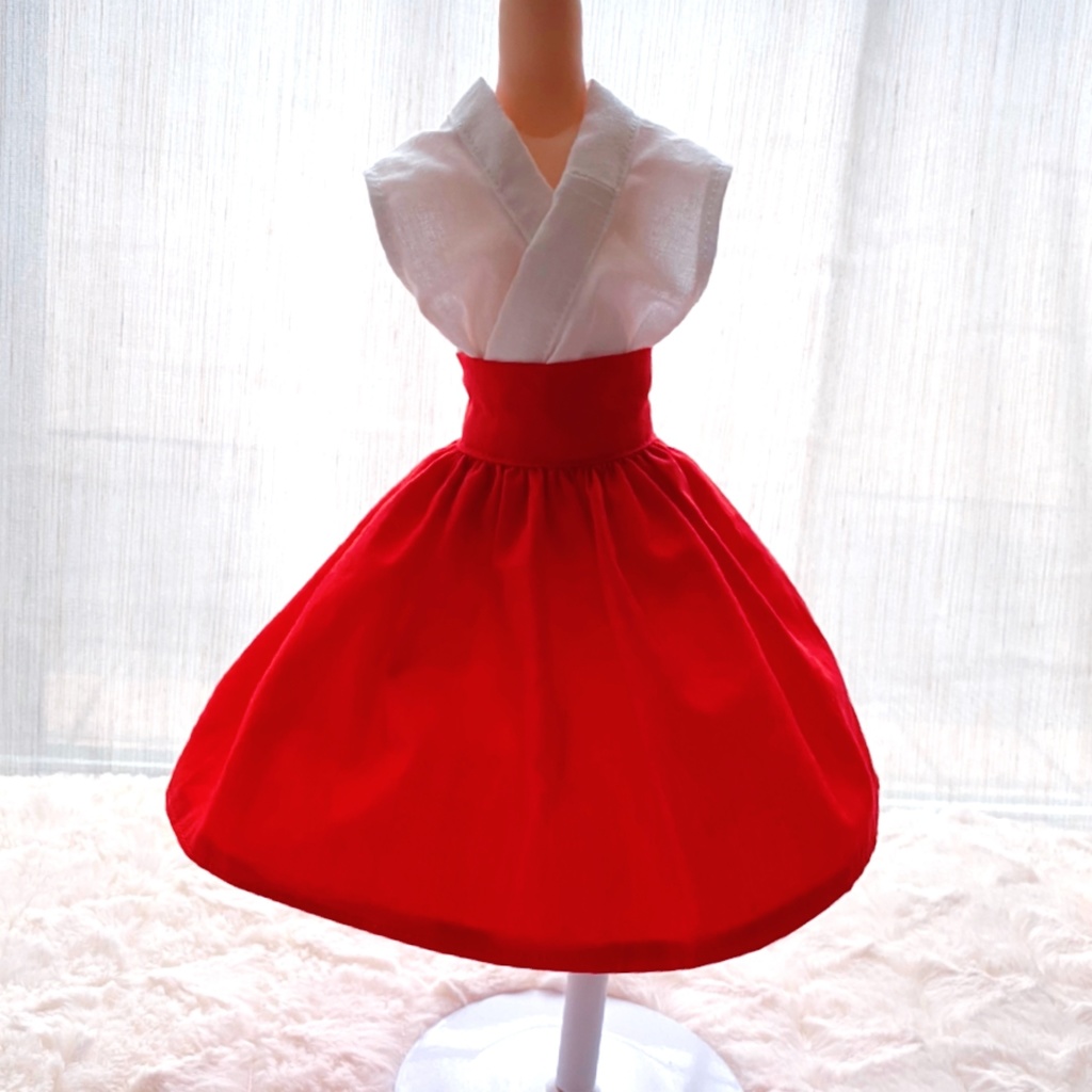 Kon Kon 巫女服 ^.,.^ __ノシ