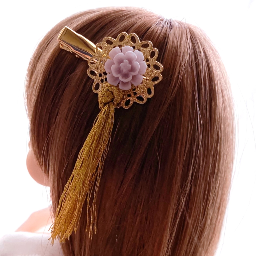 Kon Kon 巫女服 ^.,.^ __ノシ