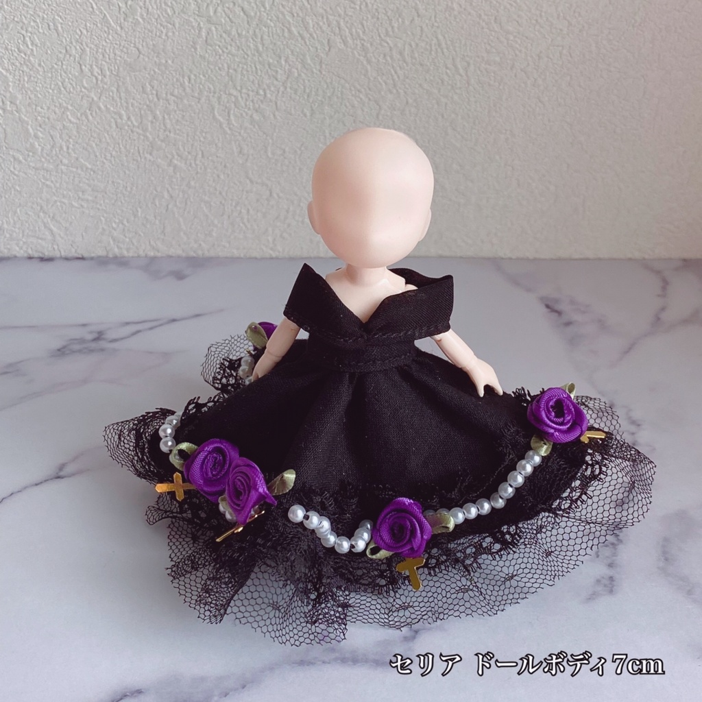 ✝︎ゴシック調ドレス✝︎【オビツ11向け】