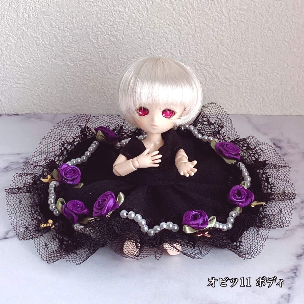 ✝︎ゴシック調ドレス✝︎【オビツ11向け】