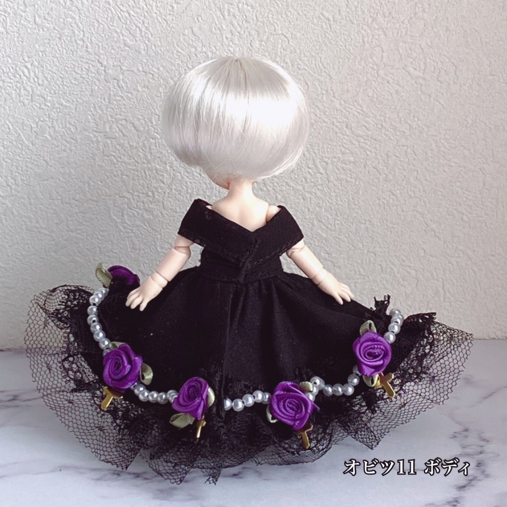 ✝︎ゴシック調ドレス✝︎【オビツ11向け】