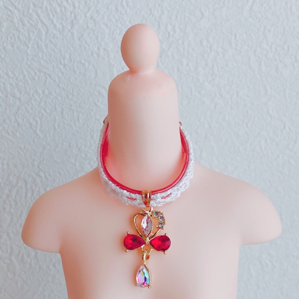 レースから覗くのは、乙女のため息