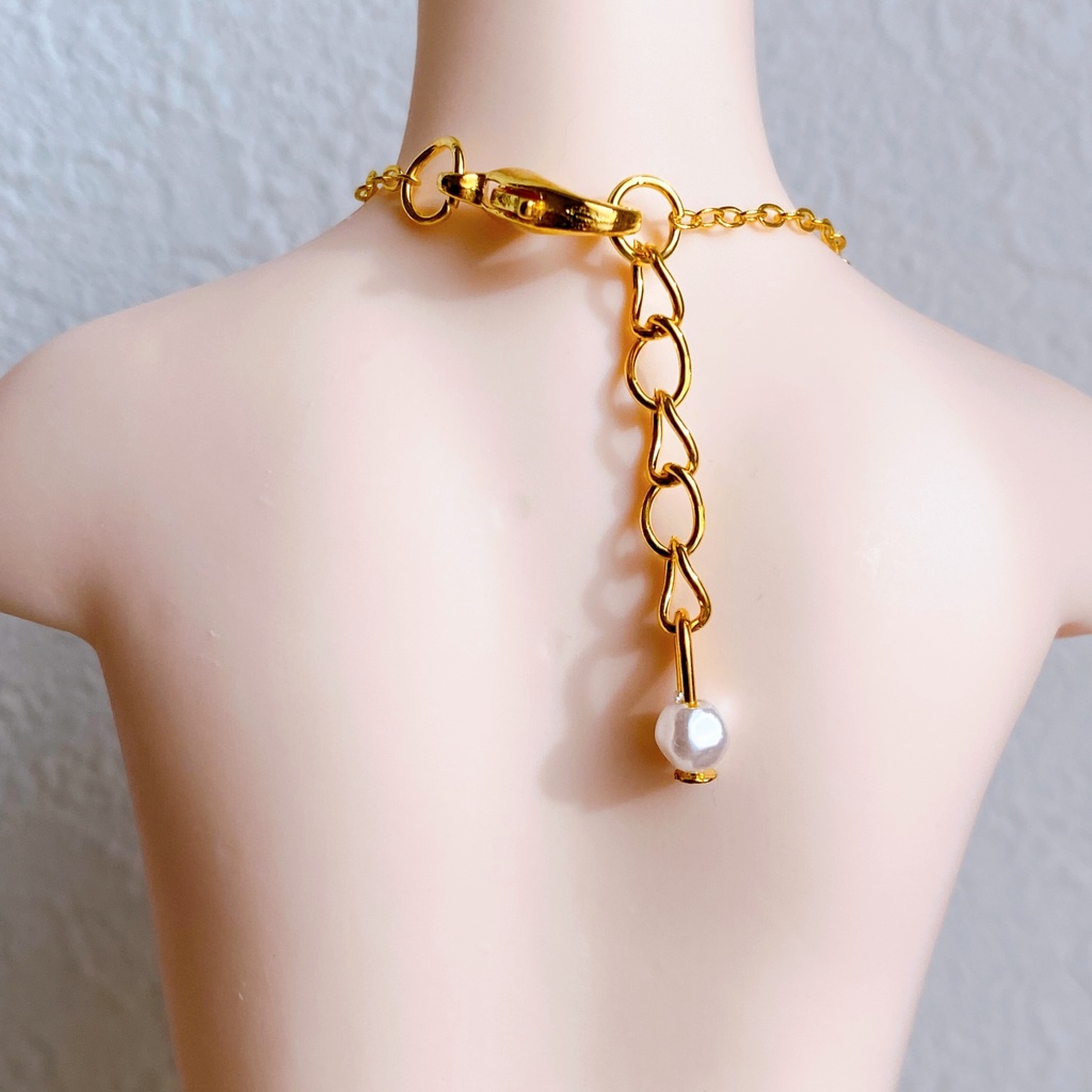 いちごのネックレス【1/4〜1/3サイズ向け】【B~C品】