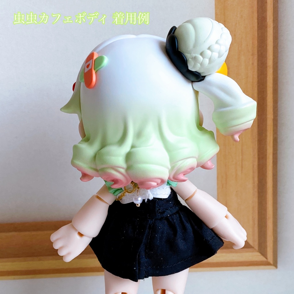 すずらんの肩掛けチャーム