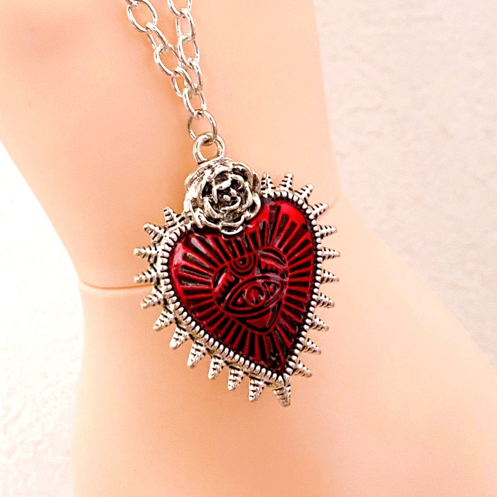 ゴシック調 ハートネックレス【再販】