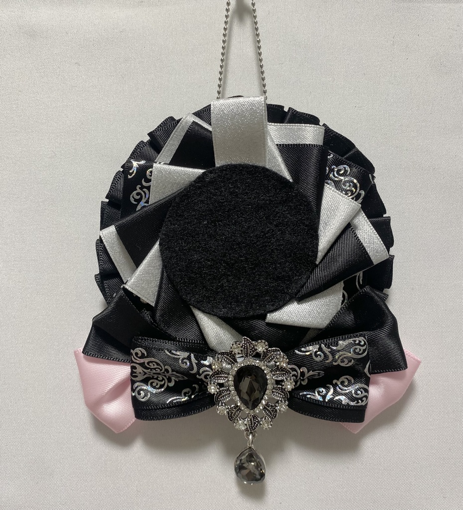 BLACK×SILVERロゼット-Gothic-