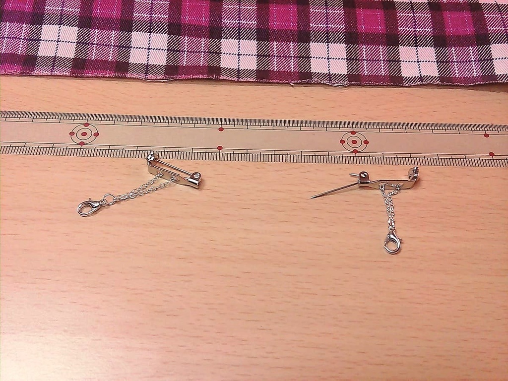 羊毛フェルト アクセサリーセット 25個 ネックレス・イヤリング・ブローチ・ヘアクリップ 付け替え自在