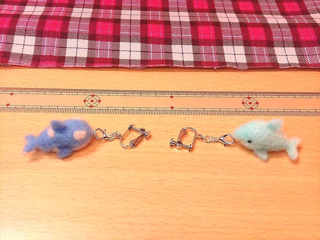 羊毛フェルト アクセサリーセット 25個 ネックレス・イヤリング・ブローチ・ヘアクリップ 付け替え自在