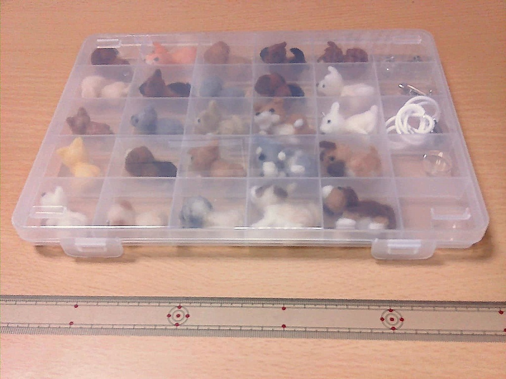 羊毛フェルト アクセサリーセット 25個・犬 ネックレス・イヤリング・ブローチ・リング 付け替え自在